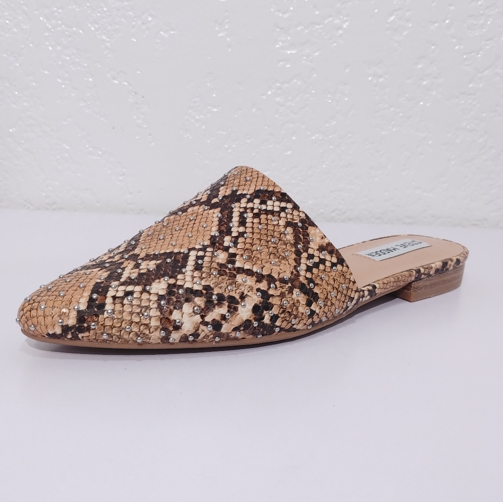 Steve Madden 
Meekah snake print
mules size 8 New